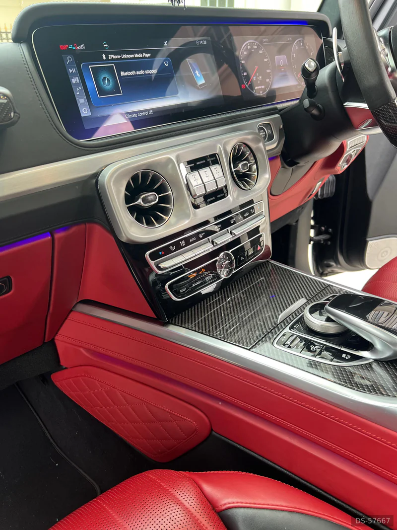 2023 Mercedes-Benz G63 in London 3