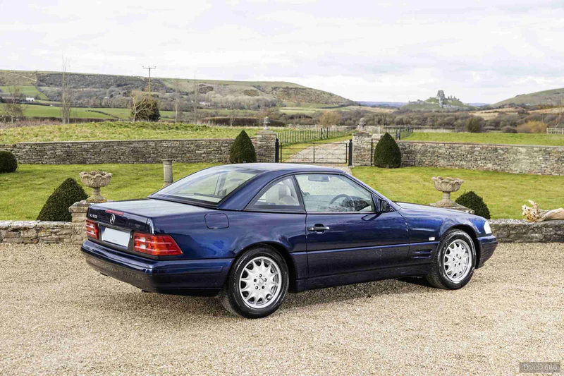 1996 Mercedes-Benz SL500 in Hampton 5