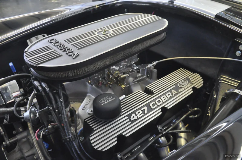 1967 AC Cobra 427 Replica in Airola 3
