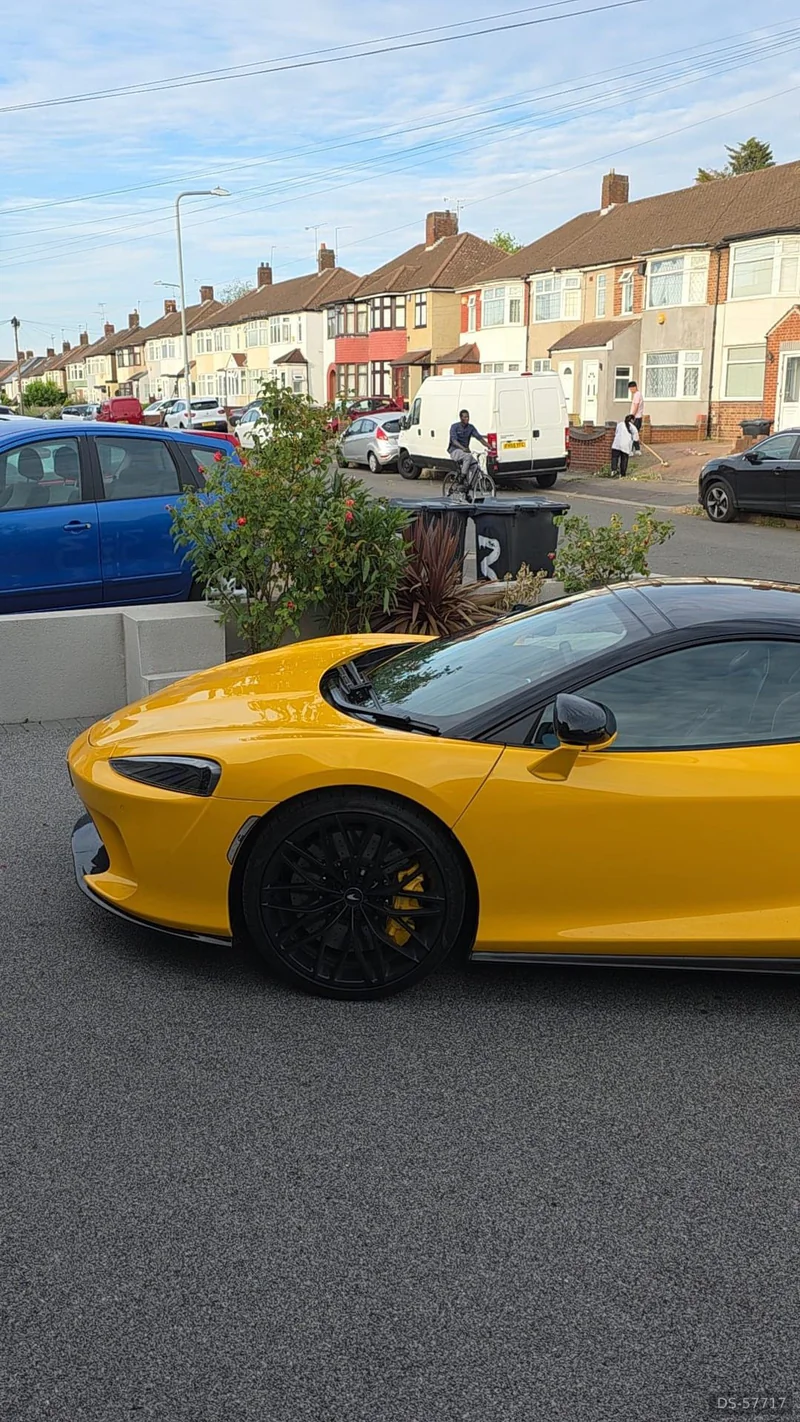 2023 McLaren Gt V8 in London 3