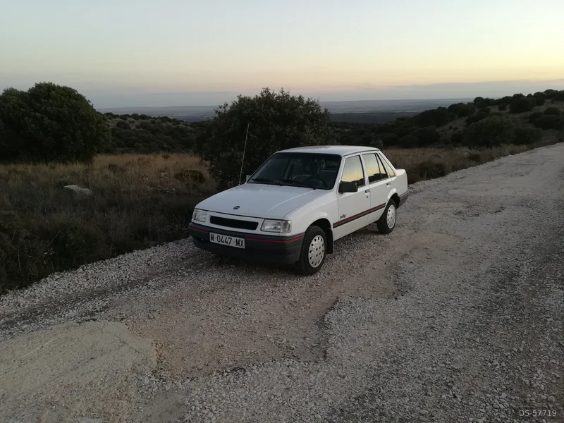 1992 Opel Corsa 1.5 Swing in Soria 4