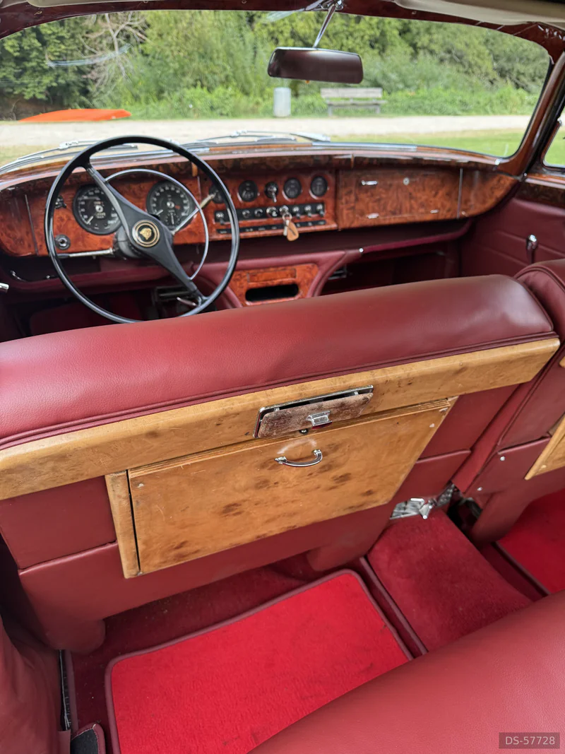 1962 Jaguar Mk X in Langeskov 4