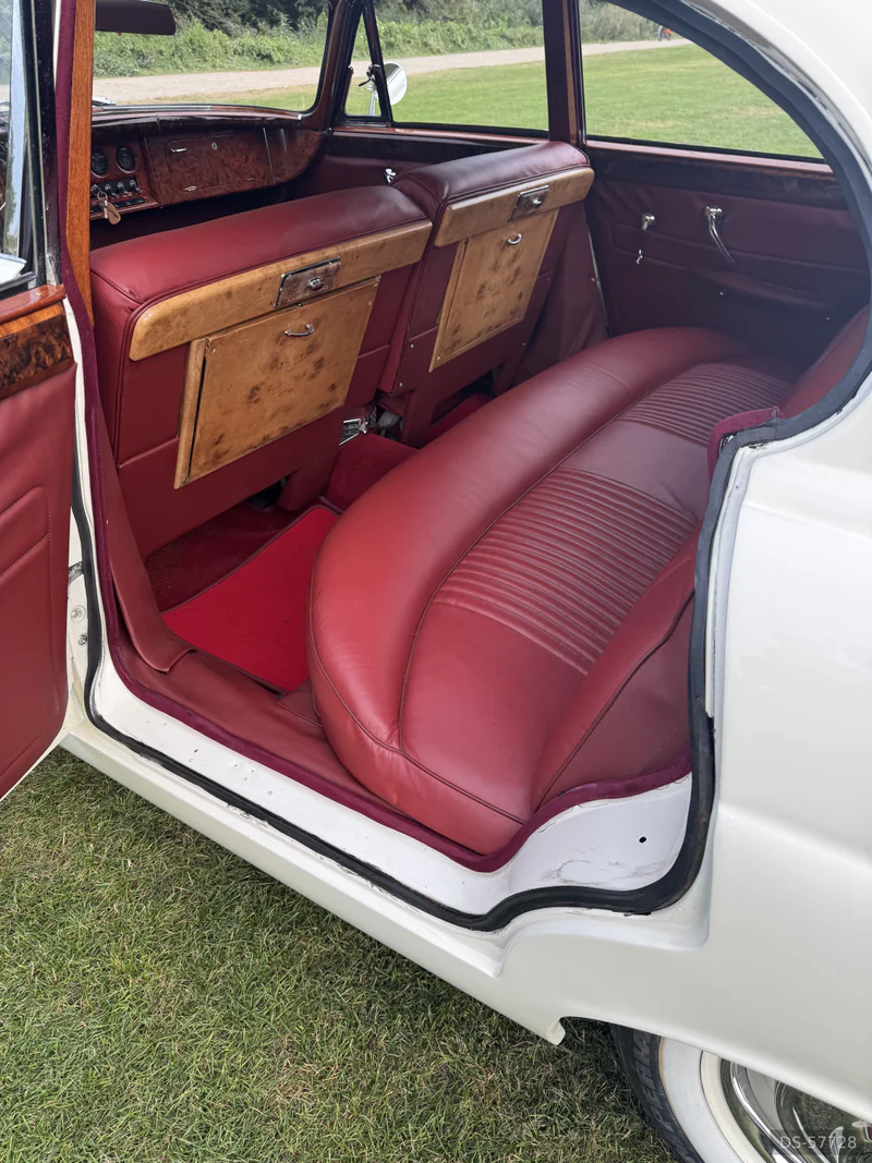1962 Jaguar Mk X in Langeskov 5