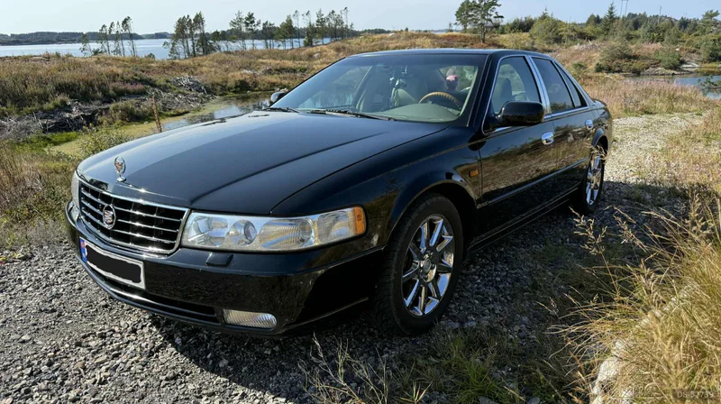 2002 Cadillac Seville Sts in Bergen 2