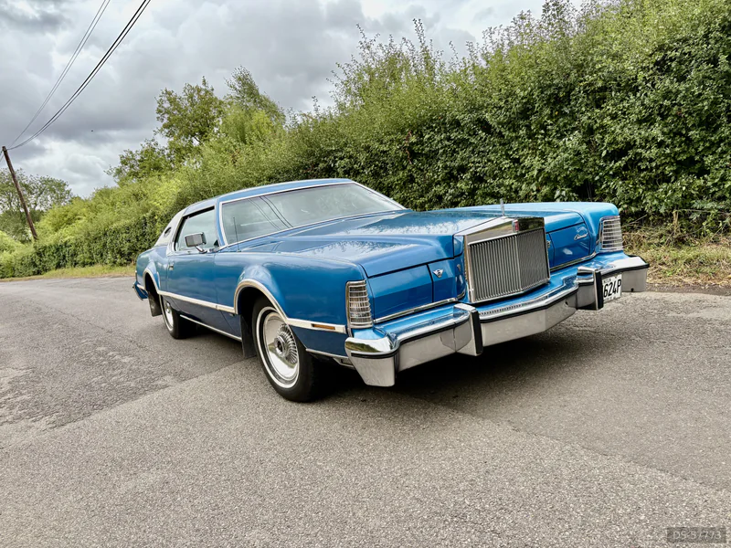 1976 Lincoln Continental in Peterborough