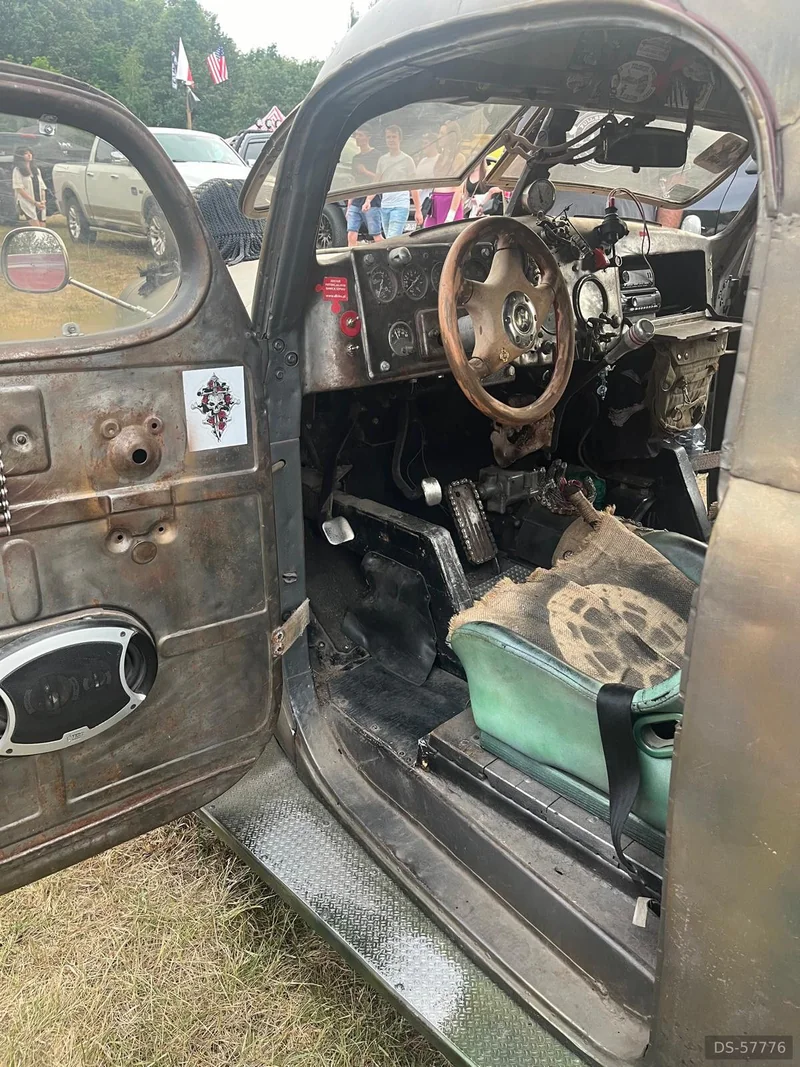 1961 Dodge Rat Rod in Miodary 6