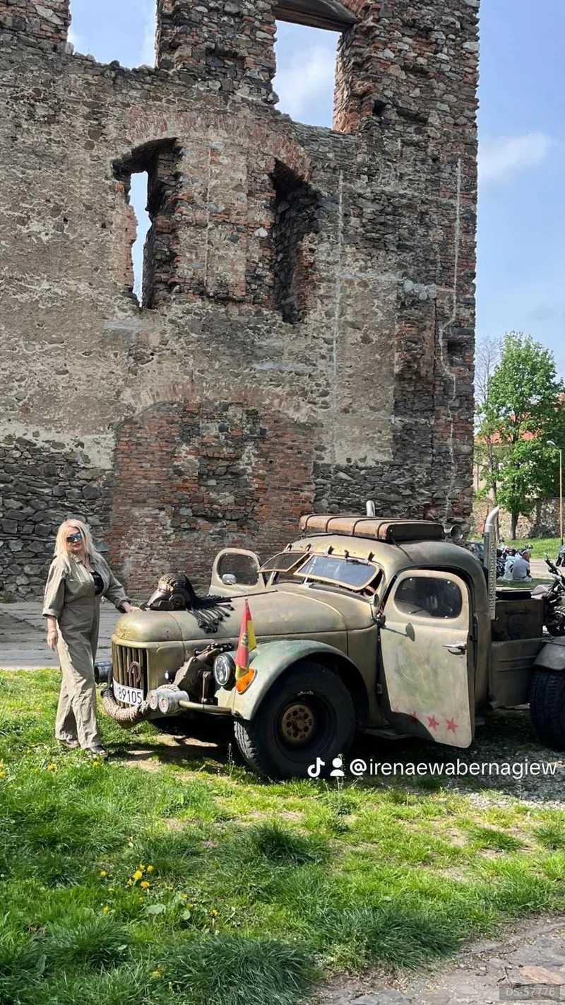 1961 Dodge Rat Rod in Miodary 3