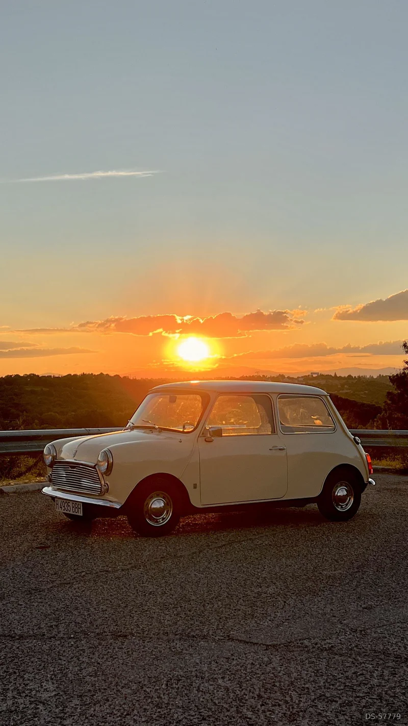 1971 Mini 1000 E Deluxe in Madrid 5