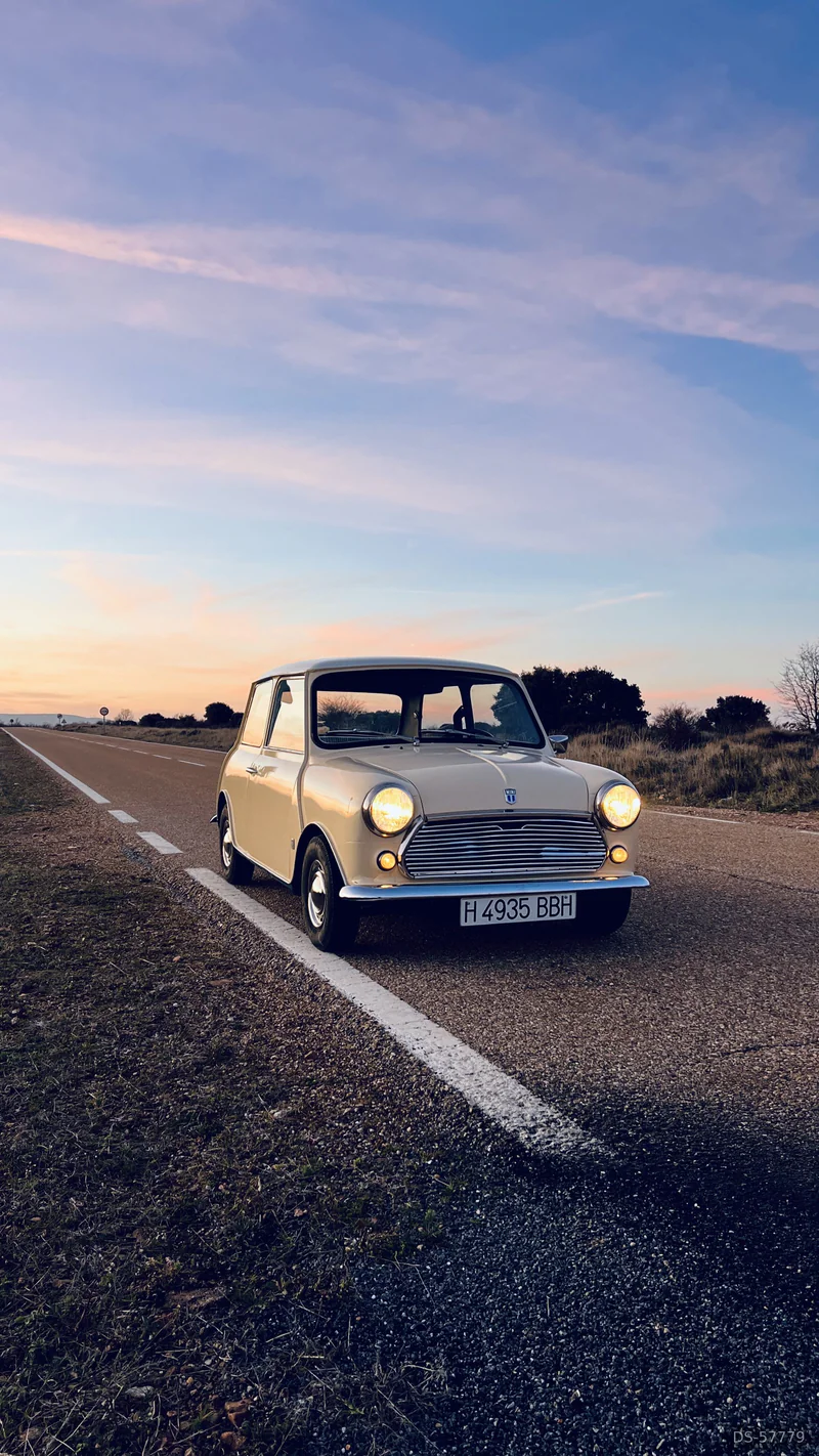 1971 Mini 1000 E Deluxe in Madrid 2