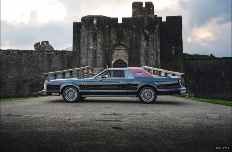 1979 Lincoln Continental in Swindon 3
