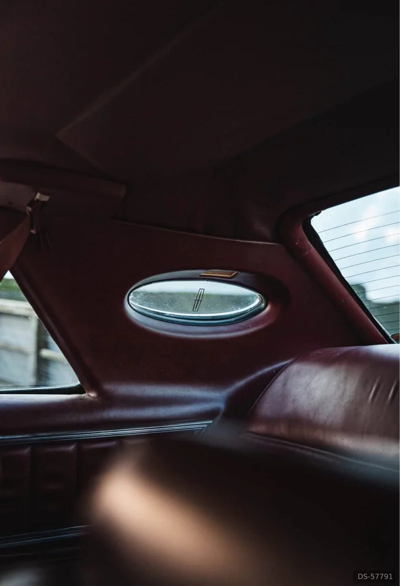 1979 Lincoln Continental in Swindon 5