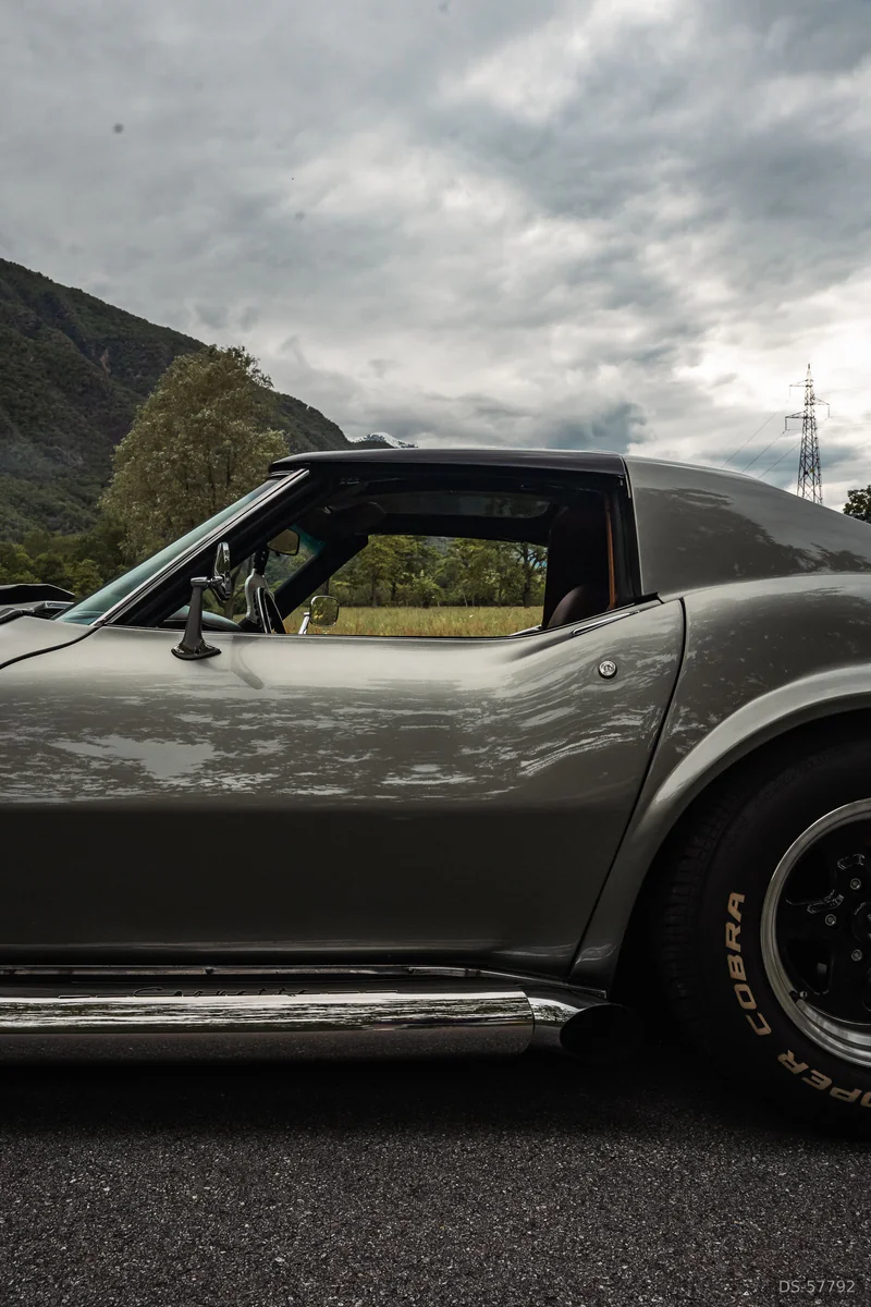 1976 Chevrolet Corvette C3 Stingray in Verbania 3