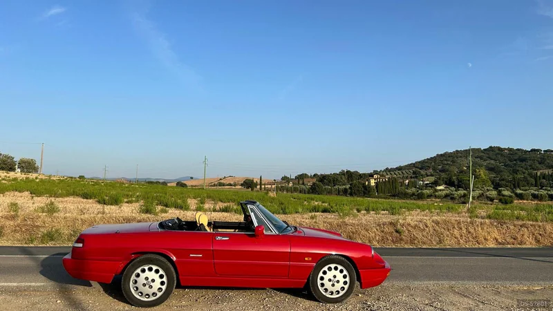 1991 Alfa Romeo Spider in Castel Gandolfo (roma) 3