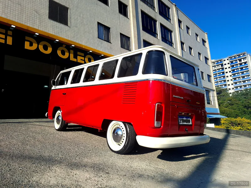 1993 Volkswagen Kombi in São Paulo 2