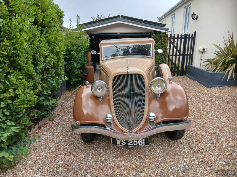 1934 Hudson Terraplane 6 in Canterbury 2