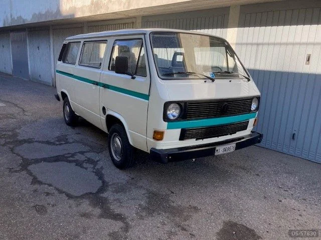 1990 Volkswagen T3 Caravelle 9posti