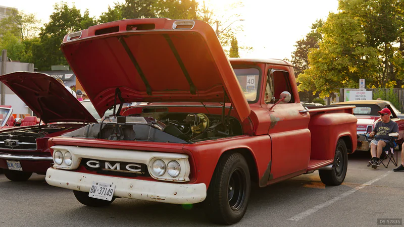 1965 GMC C10 in Mississauga 2