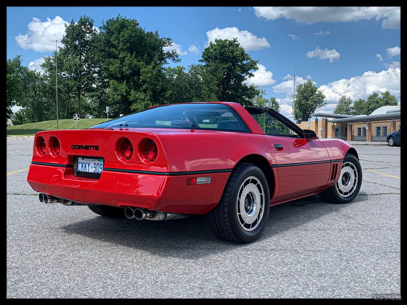 1985 Chevrolet Corvette in Ancaster 3