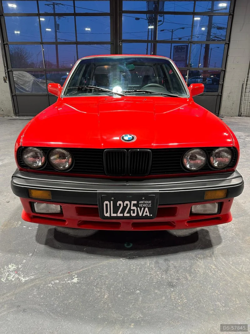 1987 BMW 325is in Richmond 3