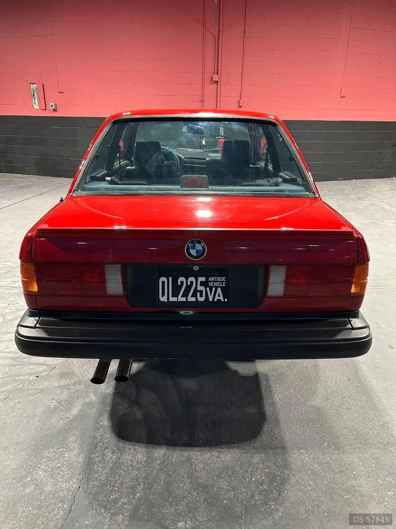 1987 BMW 325is in Richmond 4