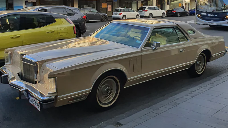 1979 Lincoln Continental Mark V Cartier in Auckland 16