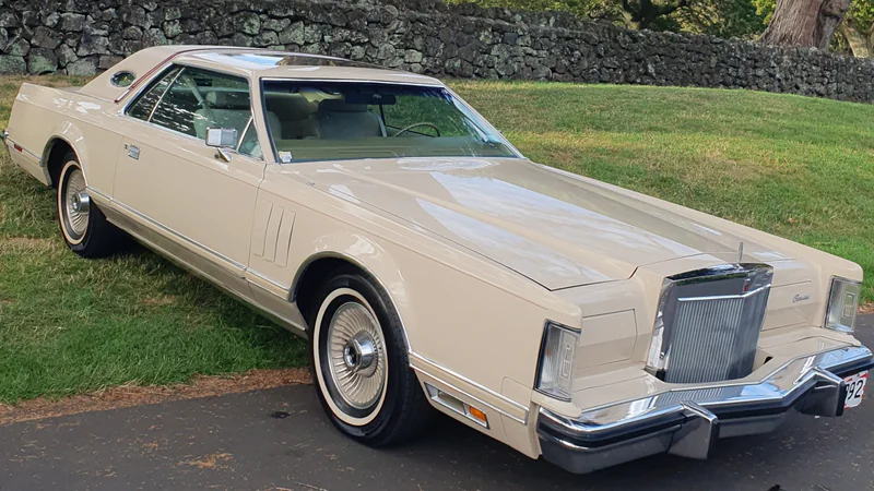 1979 Lincoln Continental Mark V Cartier in Auckland 14