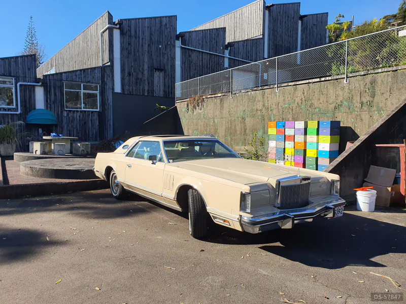 1979 Lincoln Continental Mark V Cartier in Auckland 5
