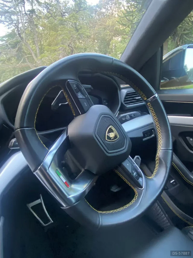 2019 Lamborghini Urus in Rochester, Kent 9