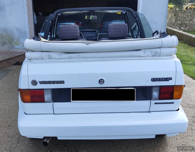 1987 Volkswagen Golf Mk1 Cabrio in Moaña 5