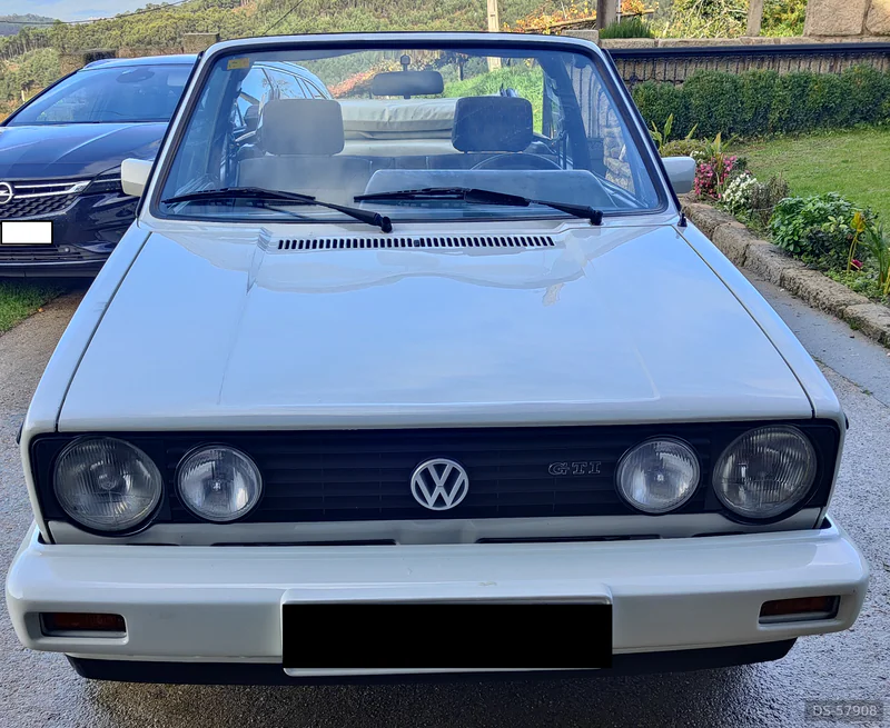 1987 Volkswagen Golf Mk1 Cabrio in Moaña 6