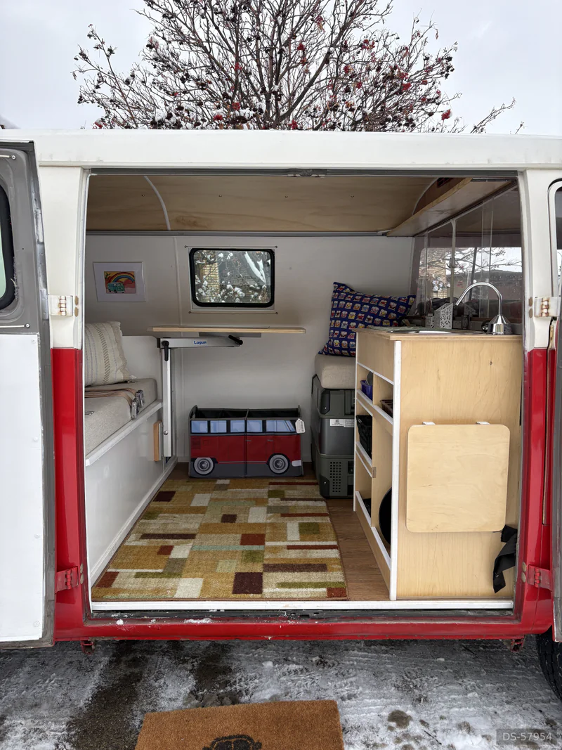 1964 Volkswagen Transporter Van in Calgary 5