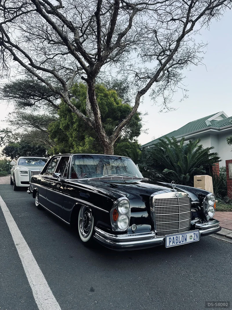 1969 Mercedes-Benz W108 280s in Bluff
