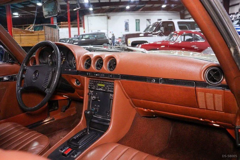 1974 Mercedes-Benz 450 Sl in Paris 3
