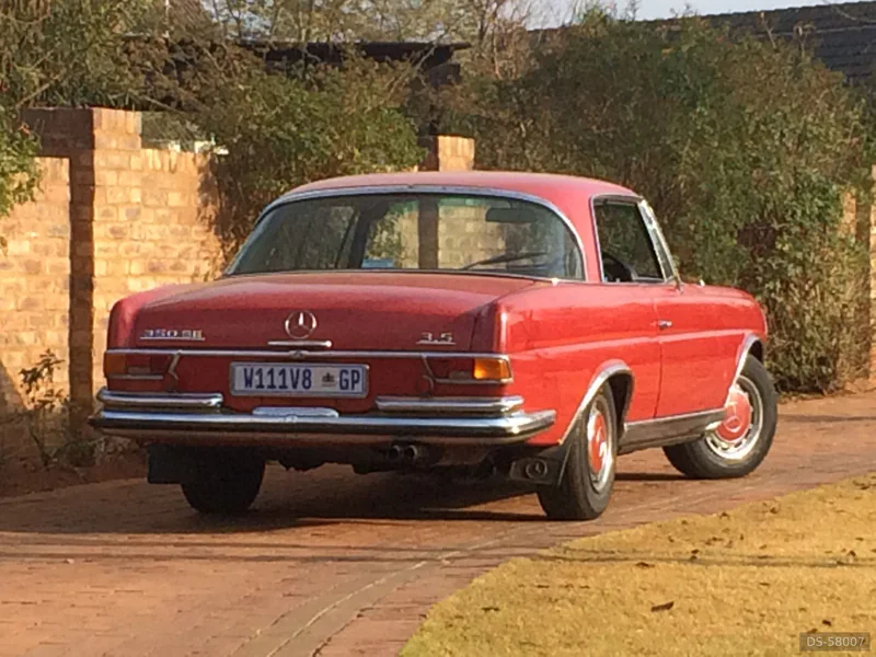 1970 Mercedes-Benz 280SE 3.5 Coupe in Pretoria 4