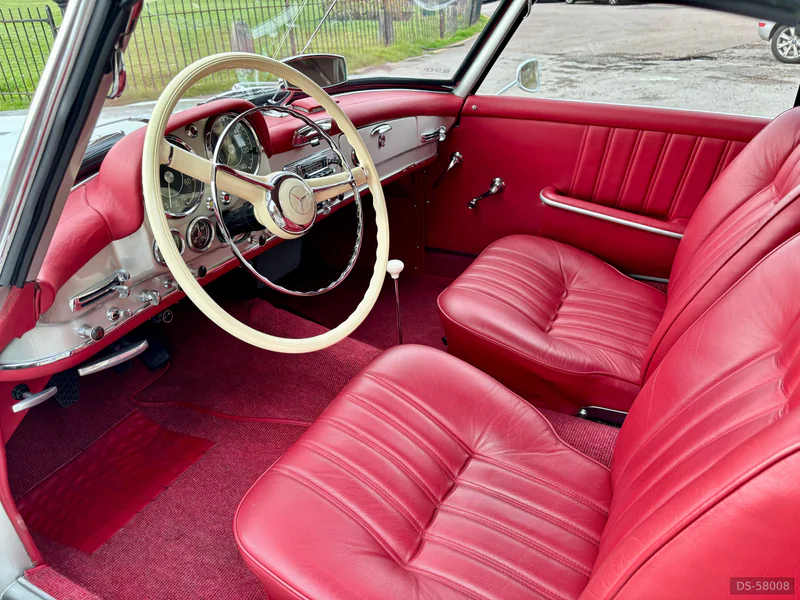 1965 Mercedes-Benz 190sl in Hinckley 4