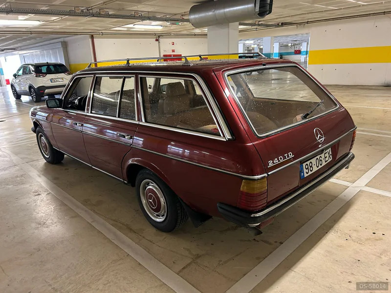 1983 Mercedes-Benz 240 Td in Lisboa 4