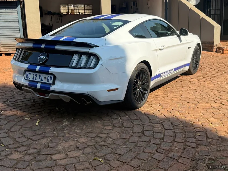 2016 Ford Mustang in Krugersdorp 2