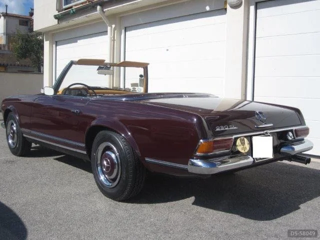 1965 Mercedes-Benz 230 Sl in Avezzano 2