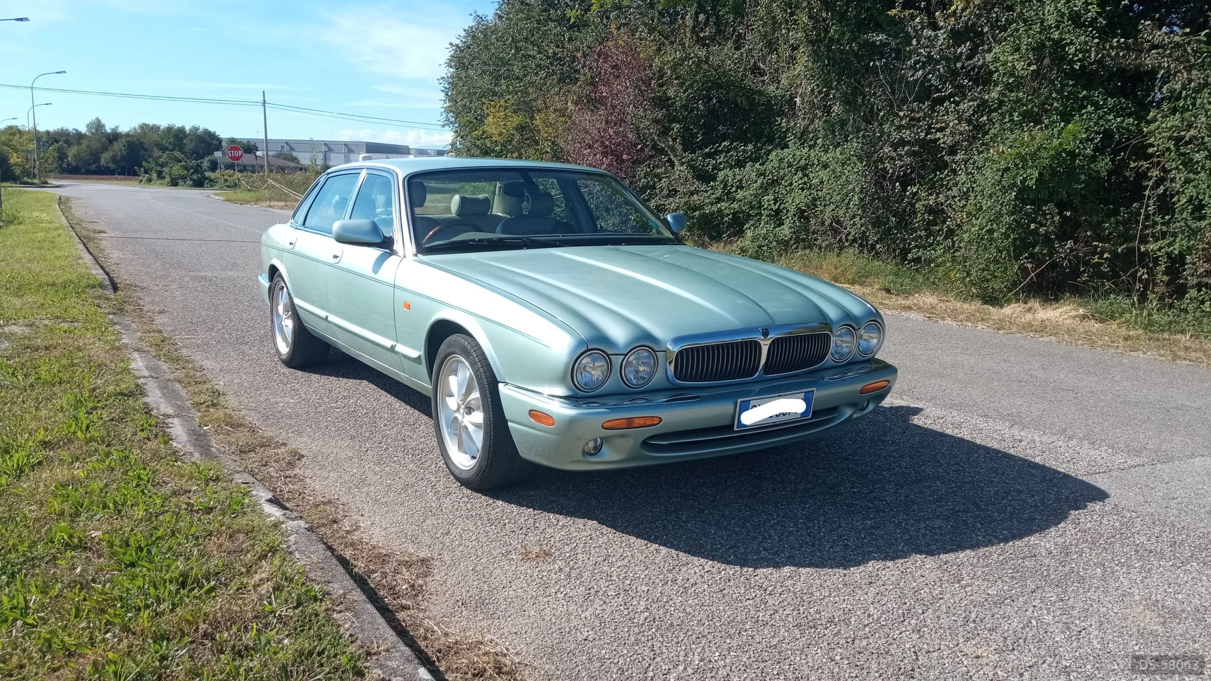 2000 Jaguar Xj8