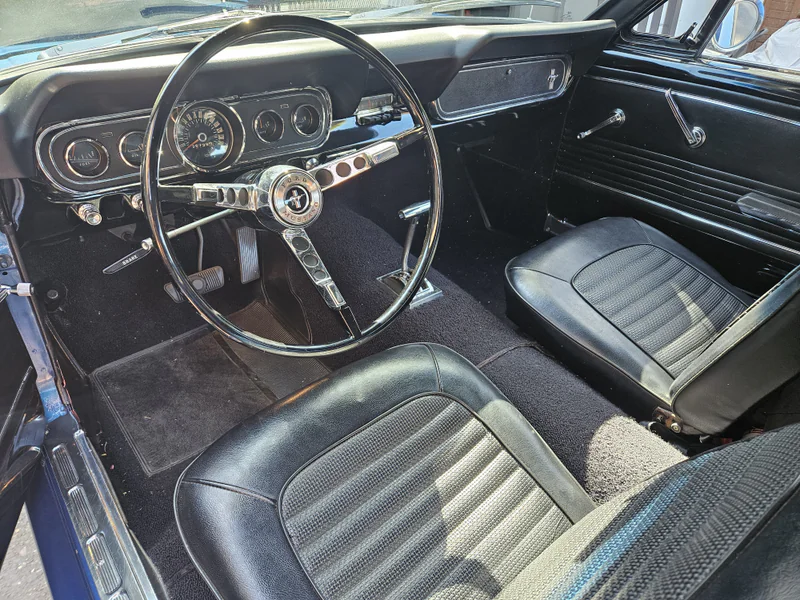 1966 Ford Mustang in Ryde 9