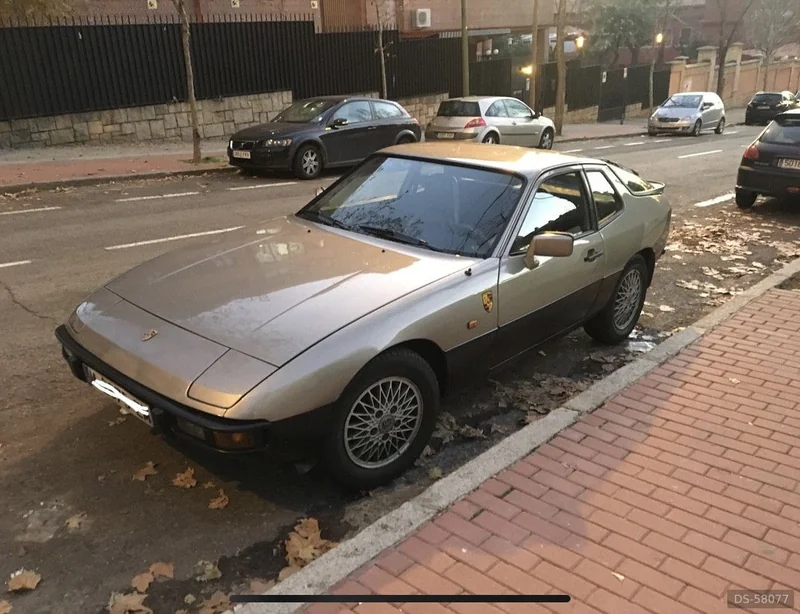 1980 Porsche 924 in Madrid