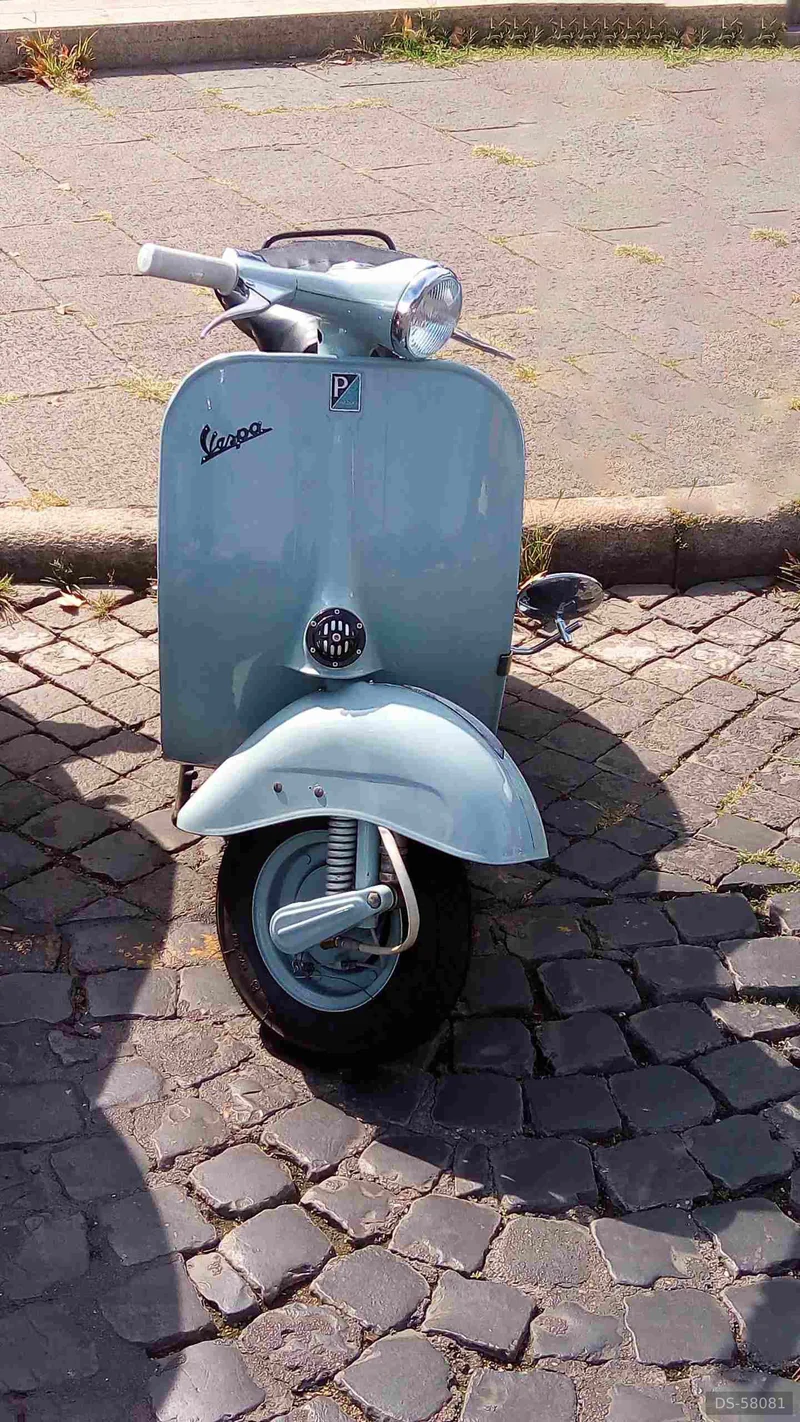 1961 Piaggio Vnb1t in Roma 4