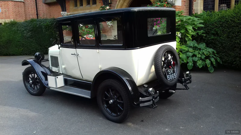 1926 Chevrolet Sedan K Model in Ascot 4