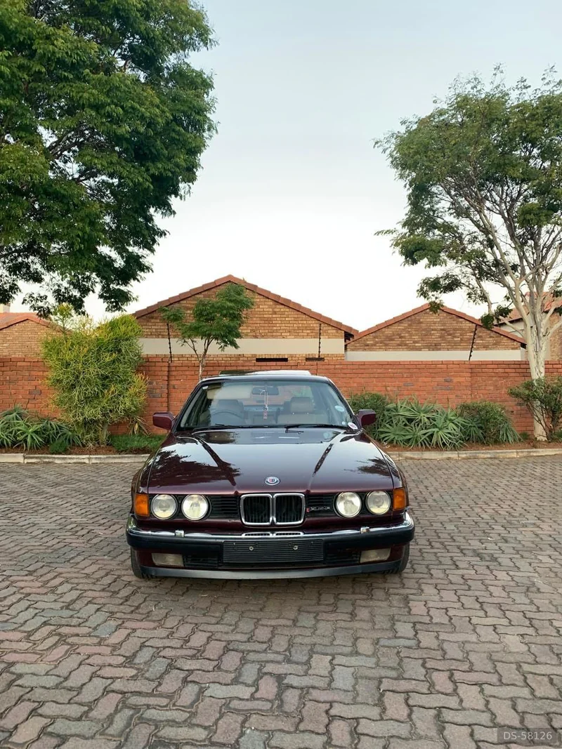 1989 BMW 735i in Pretoria 4