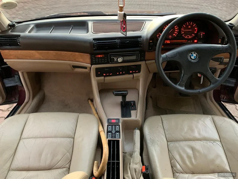 1989 BMW 735i in Pretoria 7