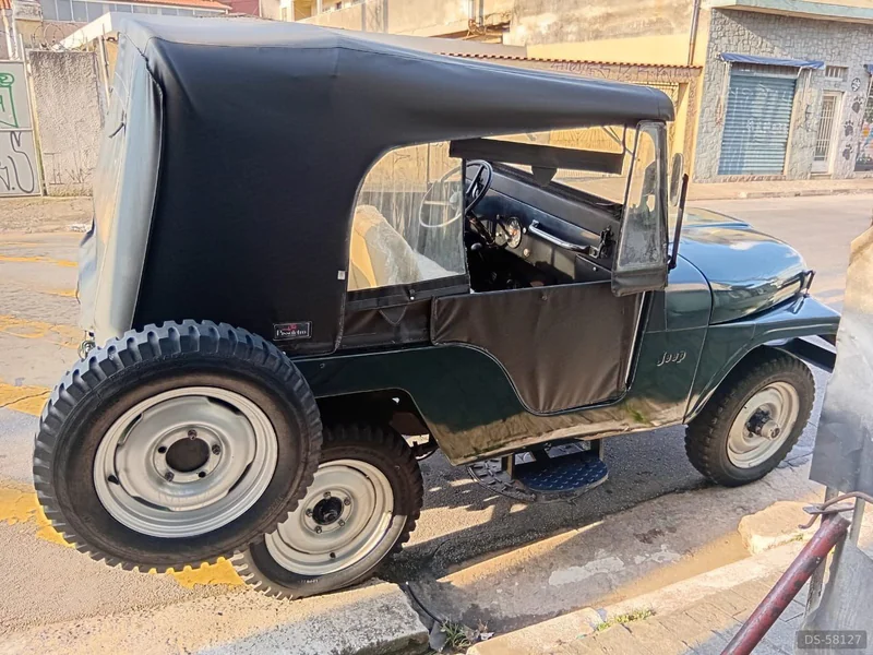 1965 Jeep Willys in São Paulo 7