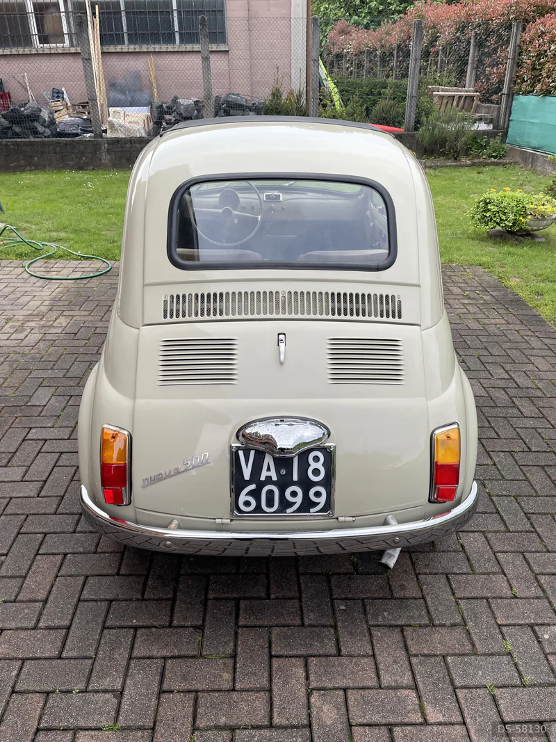 1967 Fiat 500 F in Buguggiate 2