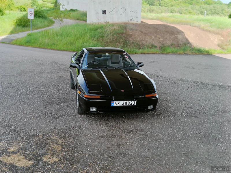 1990 Toyota Supra in Kleppestø 3