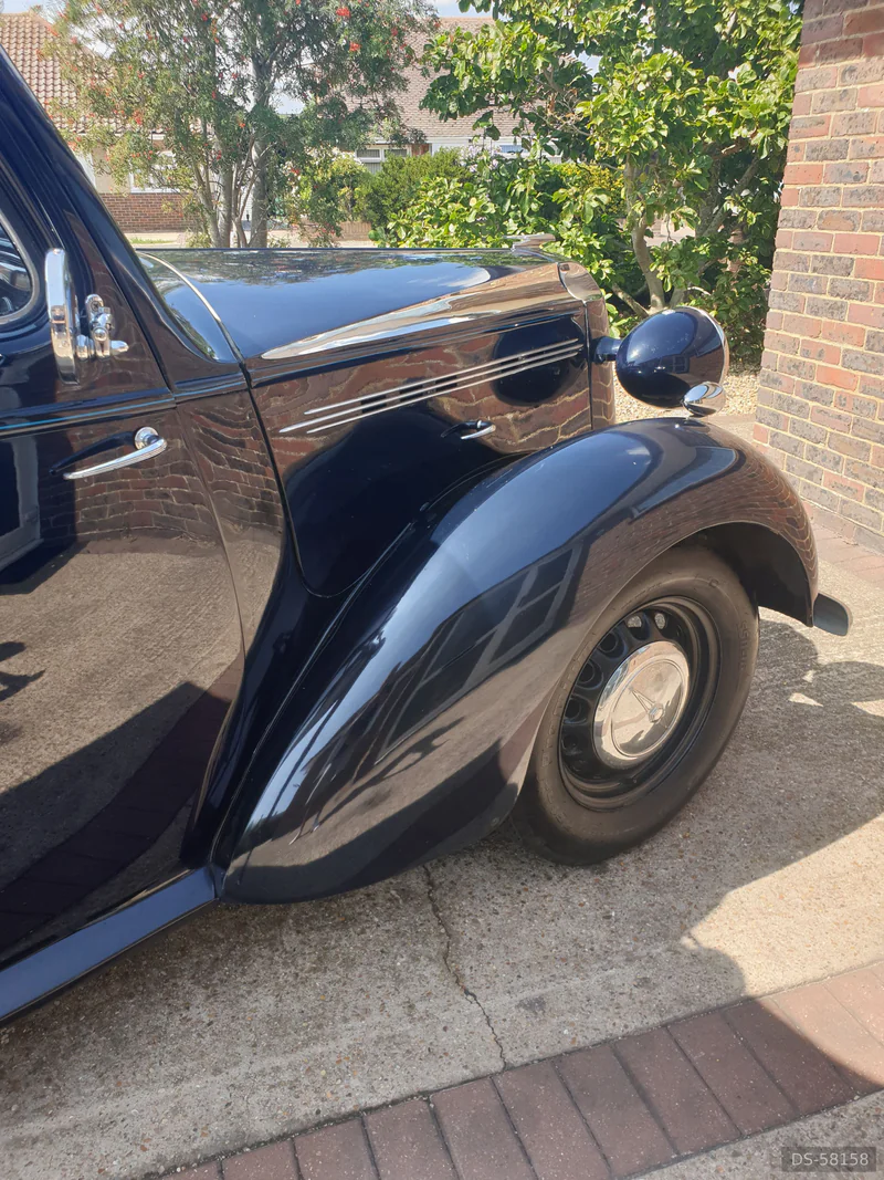 1939 Vauxhall Twelve Four in Lancing 3