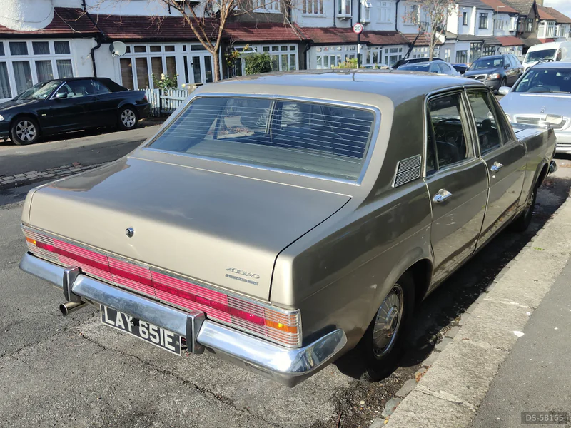 1967 Ford Zodiac Mkiv in London 3